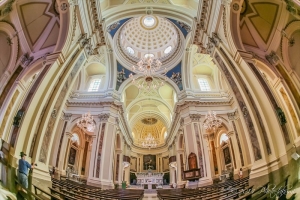 イタリア・ロコロトンドの教会写真