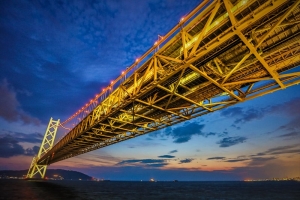明石海峡大橋の夜景写真