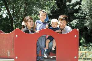 大阪・公園の家族写真